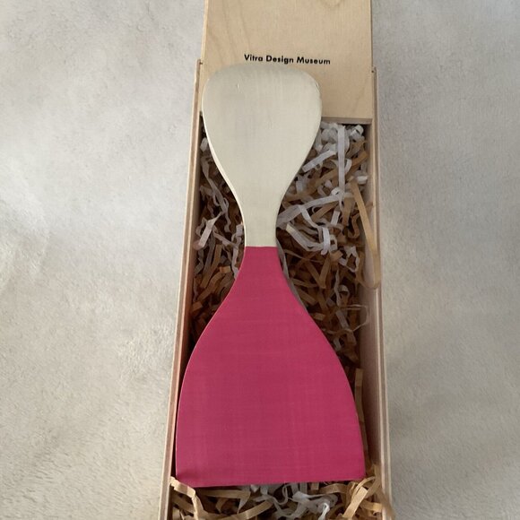 Vitra Design Museum Sandro Girard Wooden Dolls No. 2 Pink Multi-color Objects - Picture 6 of 9